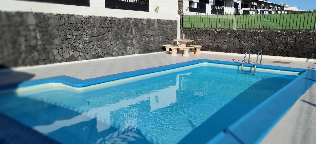 Villas Vistabella Puerto del Carmen  0*, Puerto del Carmen (Lanzarote)